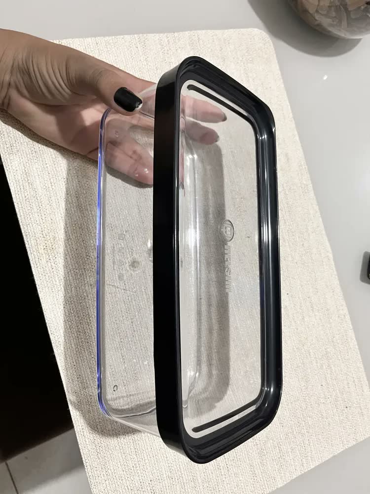 foto de Pote Hermético Retangular 1,5l P/ Bolos E Pães Helsim 25x13