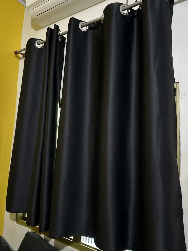 foto de Cortina Blackout Premium 2,20x1,30m Modelo Para Ihós