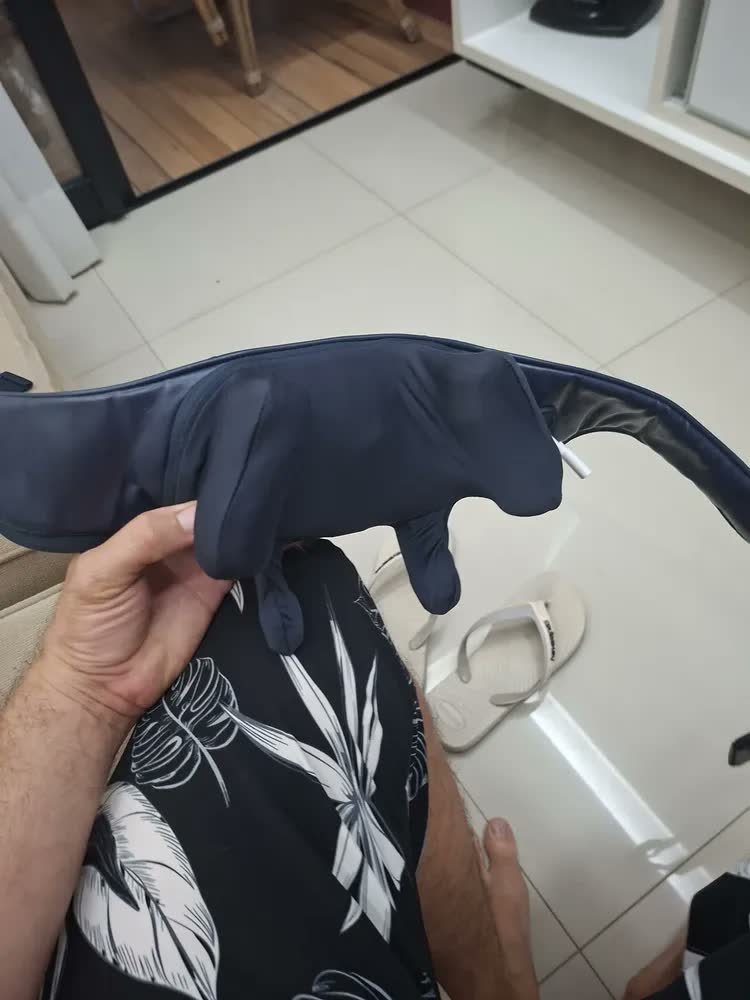 foto de Massageador de Pescoço Elétrico Shiatsu Sem Fio 6d - Relaxmedic Cor Azul-marinho