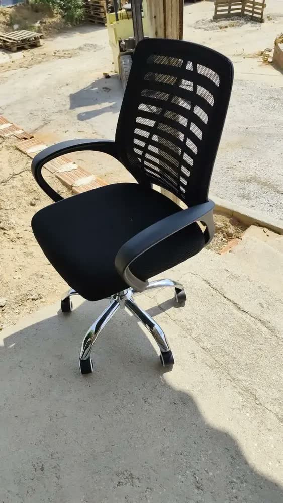 foto de Kit 4 Cadeiras Office Escritório Giratória Tela Mesh Cor Preta