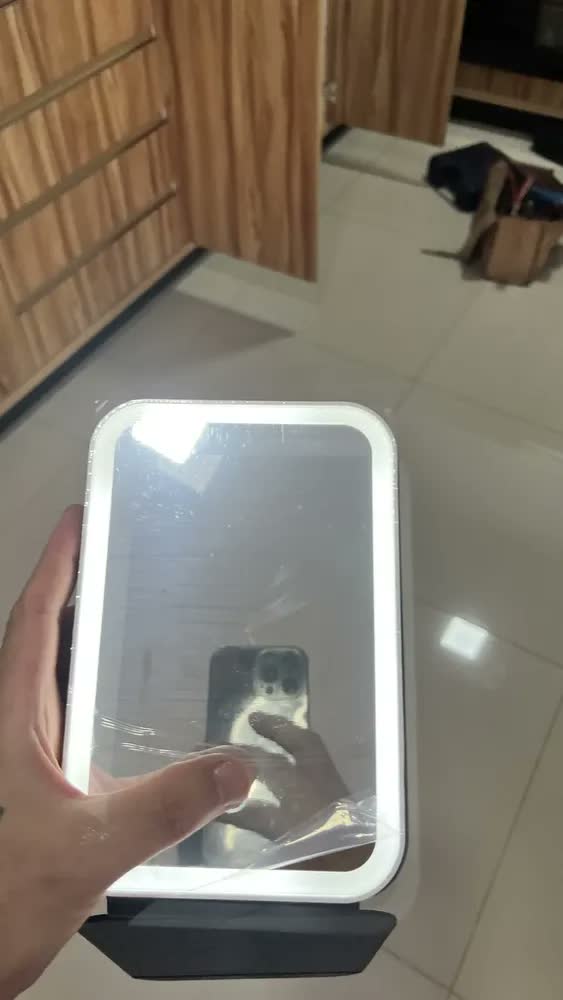 foto de Espelho Para Maquiagem Com Luz Led Portátil Recarregável