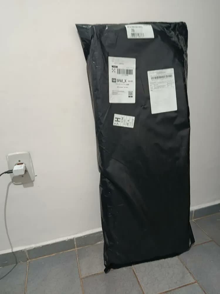 foto de Tábua De Passar Roupa Dobrável Mesa Portátil Tecido Térmico