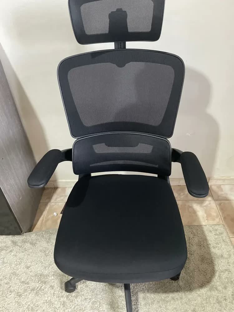 foto de Cadeira Escritório Hela C214-b Preta Redragon