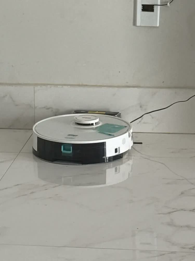 foto de Aspirador Robô WAP W3000 com Sensor Anticolisão e Mapeamento LSD e SLAM Bivolt