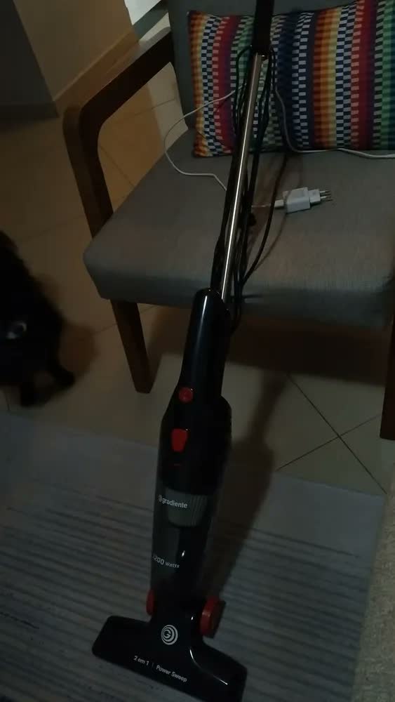foto de Aspirador De Pó Vassoura Gradiente 2 Em 1 Turbo 1200w