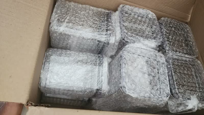 foto de Kit 8 Potes Herméticos Mantimentos Quadrado Cozinha Tampa Vedação Hermética Amobox
