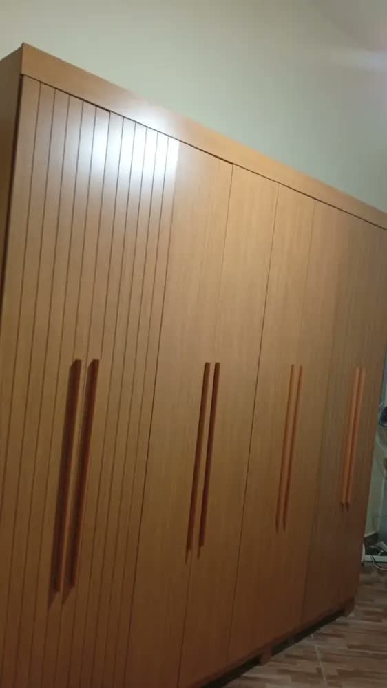 foto de Guarda Roupa Casal Toronto 100% Mdf Moderna Mobília