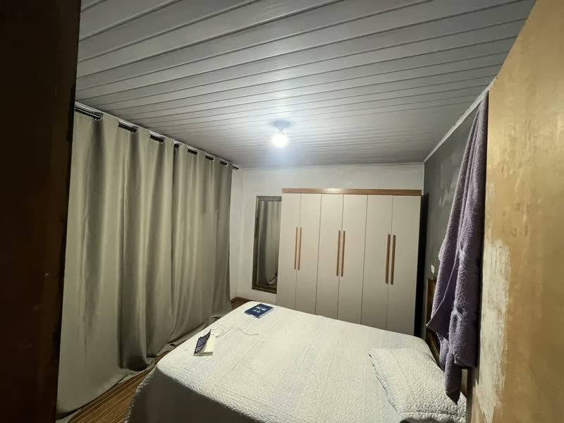 foto de Guarda-roupa Casal 6 Portas 2 Gavetas França Espresso Móveis cor cinamomo off-white