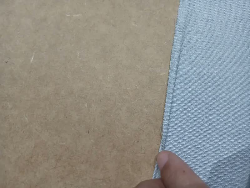 foto de Tabua Portátil Pequena Dobrável De Mesa Cama Tecido Térmico