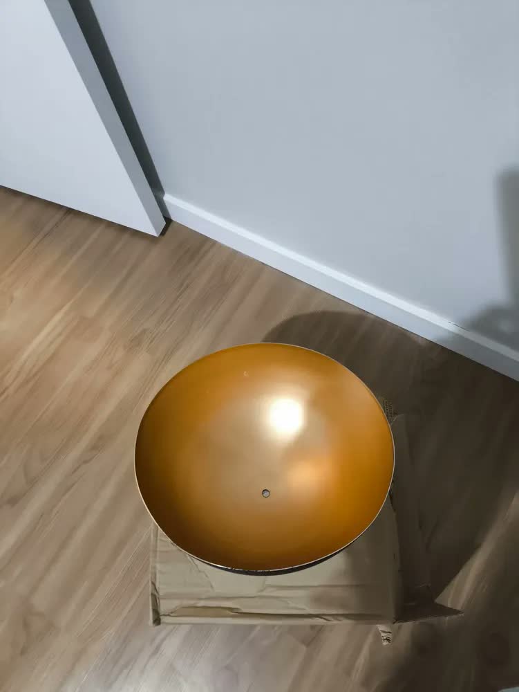 foto de Pendente Meia Lua 28cm Alumínio Preto Cobre LED Judaluz Bivolt