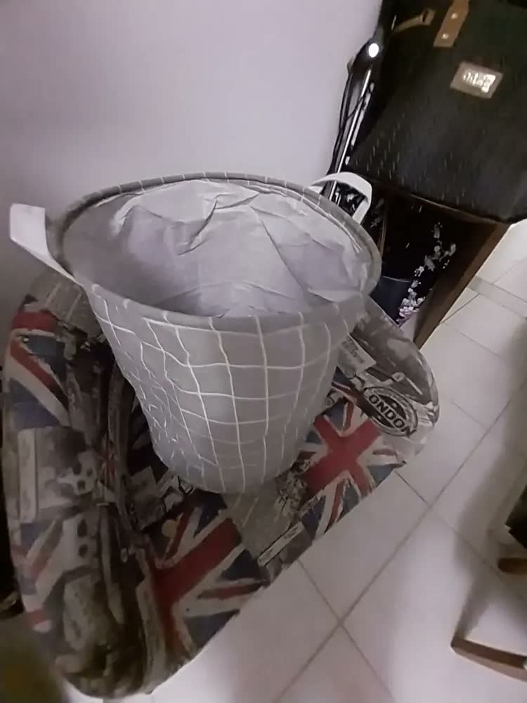 foto de Cesto Multiuso Organizador Roupa Suja Dobrável 40 Litros