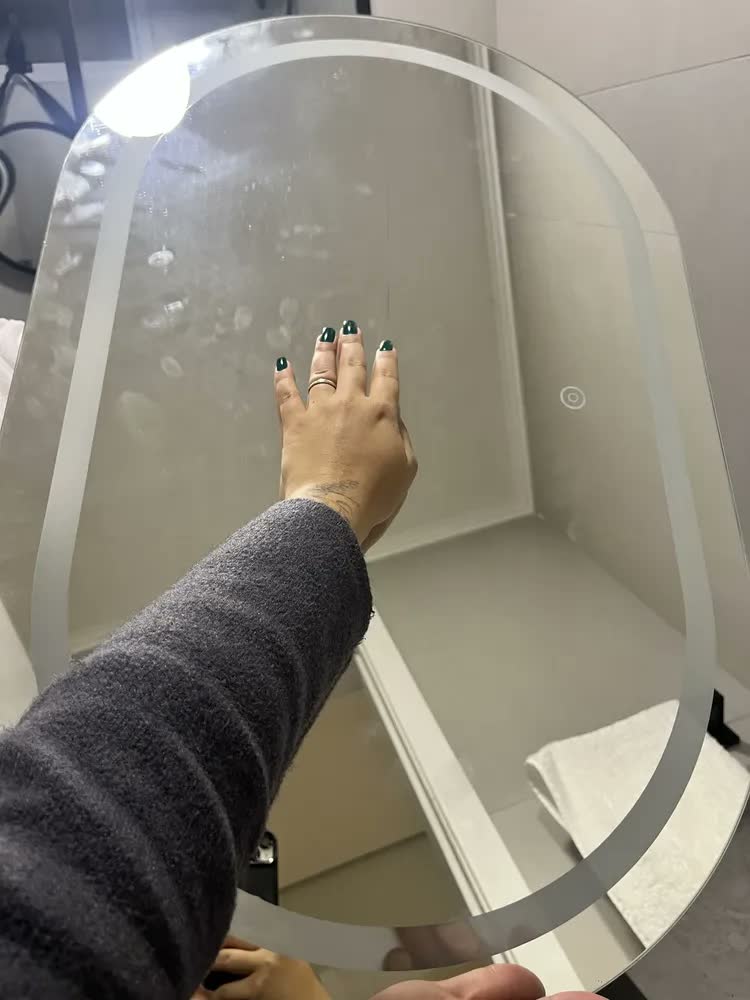 foto de Espelho Led Oval Banheiro Camarim Penteadeira 80x50cm Touch