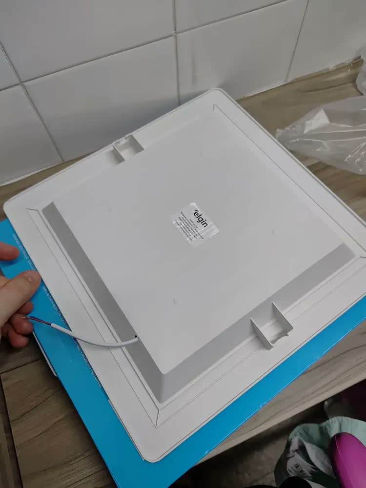 foto de Kit 2 Painel Plafon Led Sobrepor Quadrado 24w 6500k Elgin Estrutura Branco