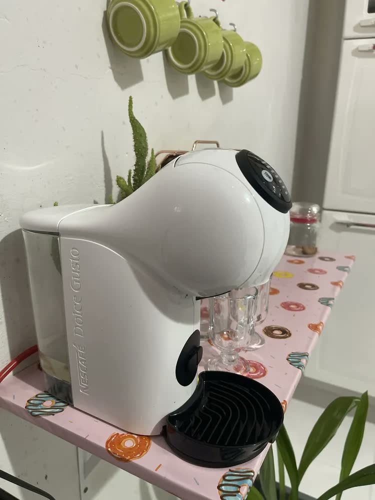 foto de Cafeteira Dolce Gusto Genio S Basic Dgs5 Grafite