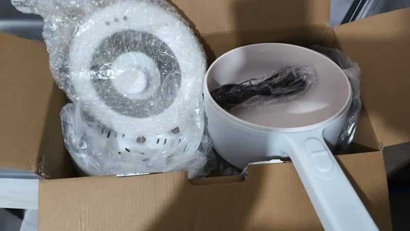 foto de Panela Elétrica Antiaderente 2l Cozimento A Vapor 220v 127v