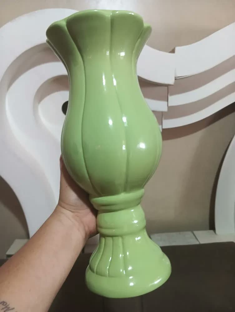 foto de Vaso Grande Em Cerâmica Para Decoração De Festas 31 / 14