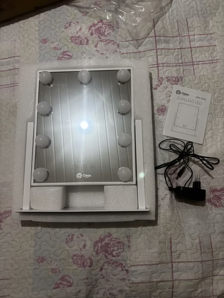 foto de Espelho Led Maquiagem Touch Light Camarim 360° Graus Moldura Preto