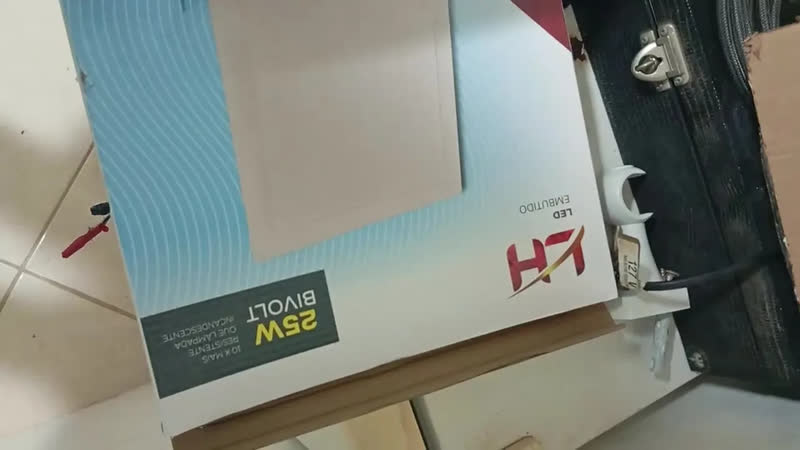 foto de Kit 3 Plafon Luminária Led Embutir 20x20 Branco Frio 18w Estrutura Branco-frio