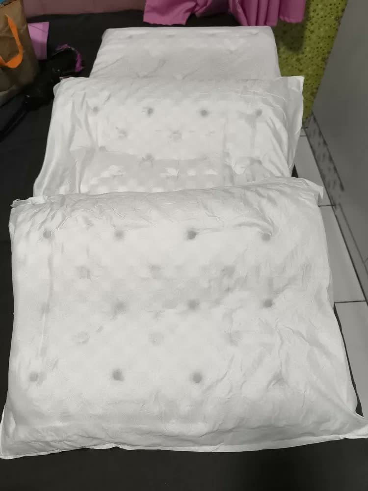 foto de Travesseiro Cervical Magnético Infravermelho Aromaterapia Cor Branco