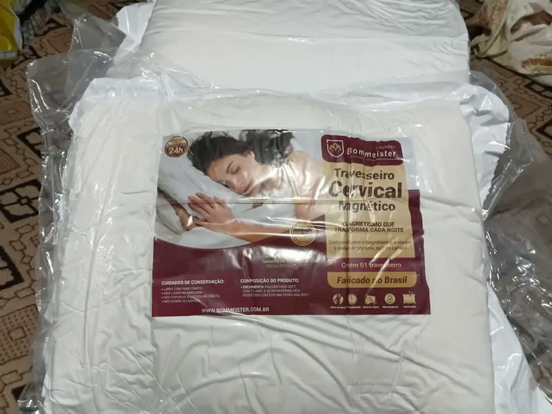 foto de Kit 3 Travesseiro Cervical Magnético Ortopédico Coluna Firme Branco