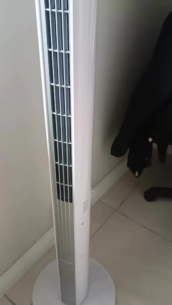 foto de Ventilador de Torre Spirit Maxximos Elegant TS1200 1,20m 40W com Controle Remoto 3 Velocidades Oscilante 75° Timer 8 Horas Modo Sono e Vento Natural Branco Prata