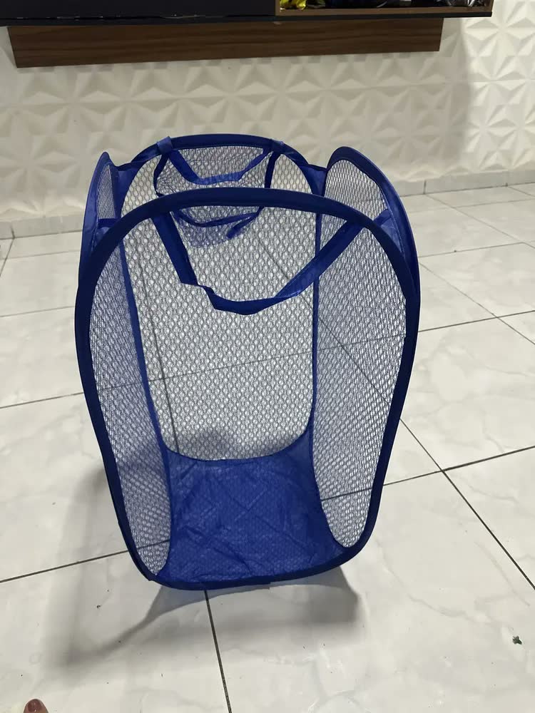 foto de Cesto De Roupa Suja E Brinquedos Organizador Dobrável Nylon