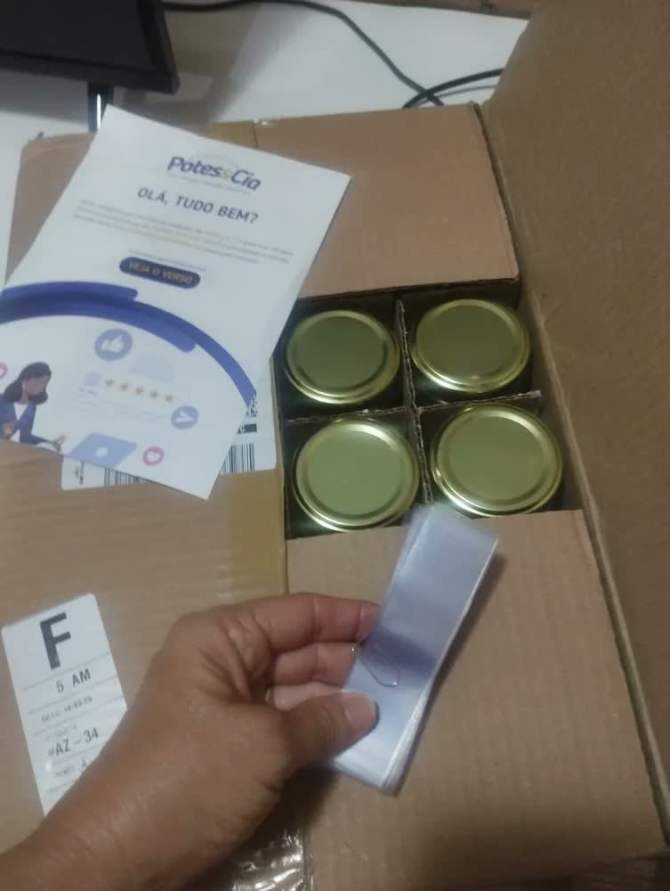 foto de Kit 24 Potes Vidro Herméticos 150ml Nadir Figueiredo Tampa Dourada