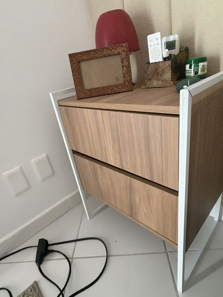 foto de Mesa De Cabeceira Enviada Montada 50cm Industrial 2 Gavetas