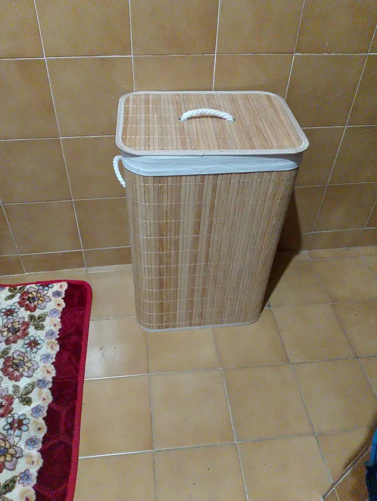 foto de Cesto de Roupa Suja Bambu Retangular 70L com Tampa e Alças