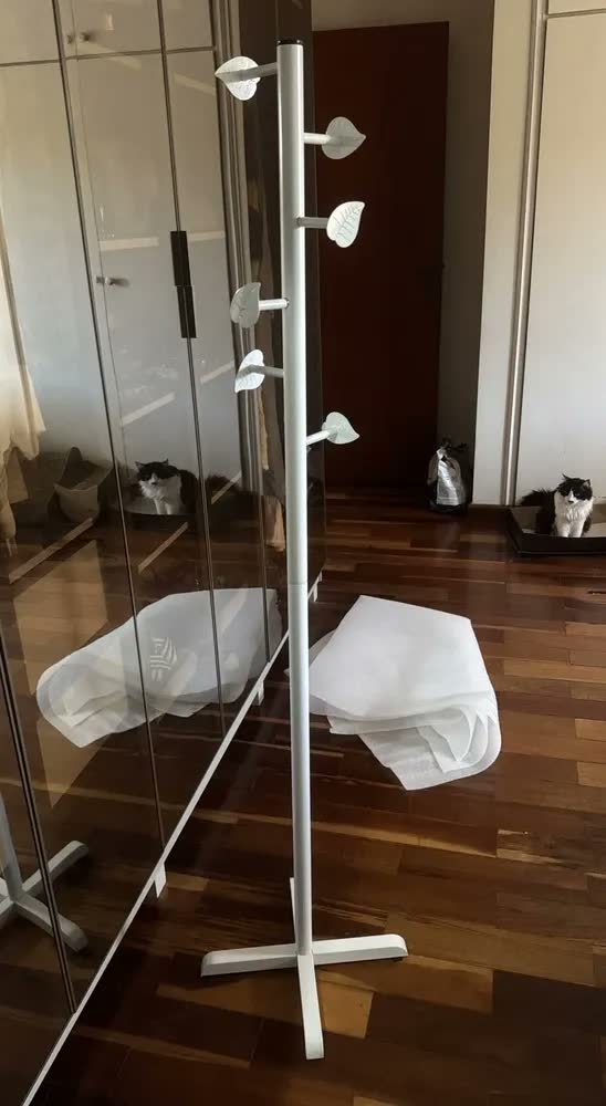 foto de Mancebo Cabideiro Chão Pé Piso Aço Arara Porta Roupa Moderno