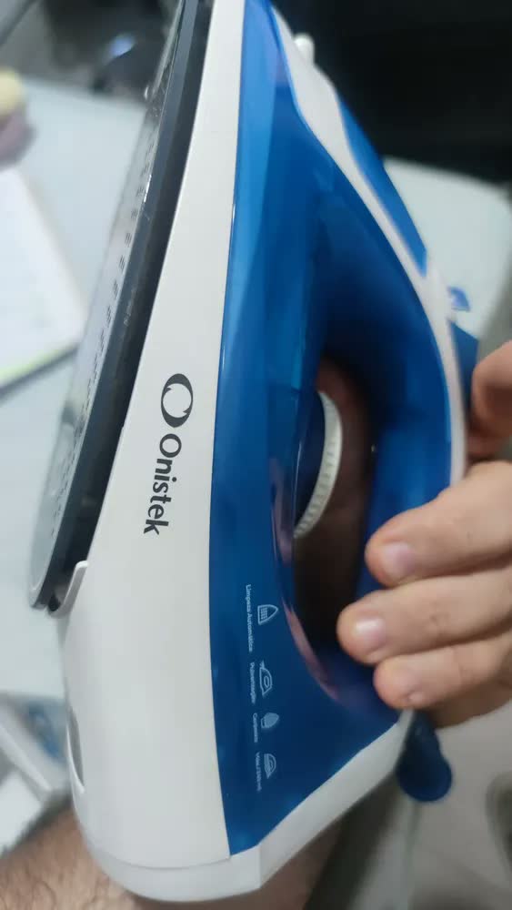 foto de Ferro De Passar Roupa Com Spray Vapor Cerâmica 2000w 127/220