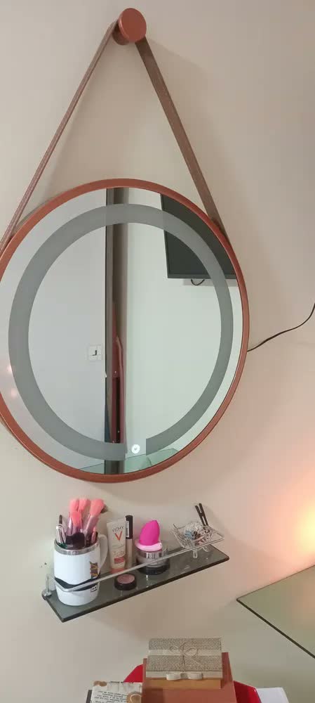foto de Espelho Redondo Adnet Iluminado 2 Leds Touch Com Alça 60cm Moldura Marrom Com Alça Caramelo 2 Leds
