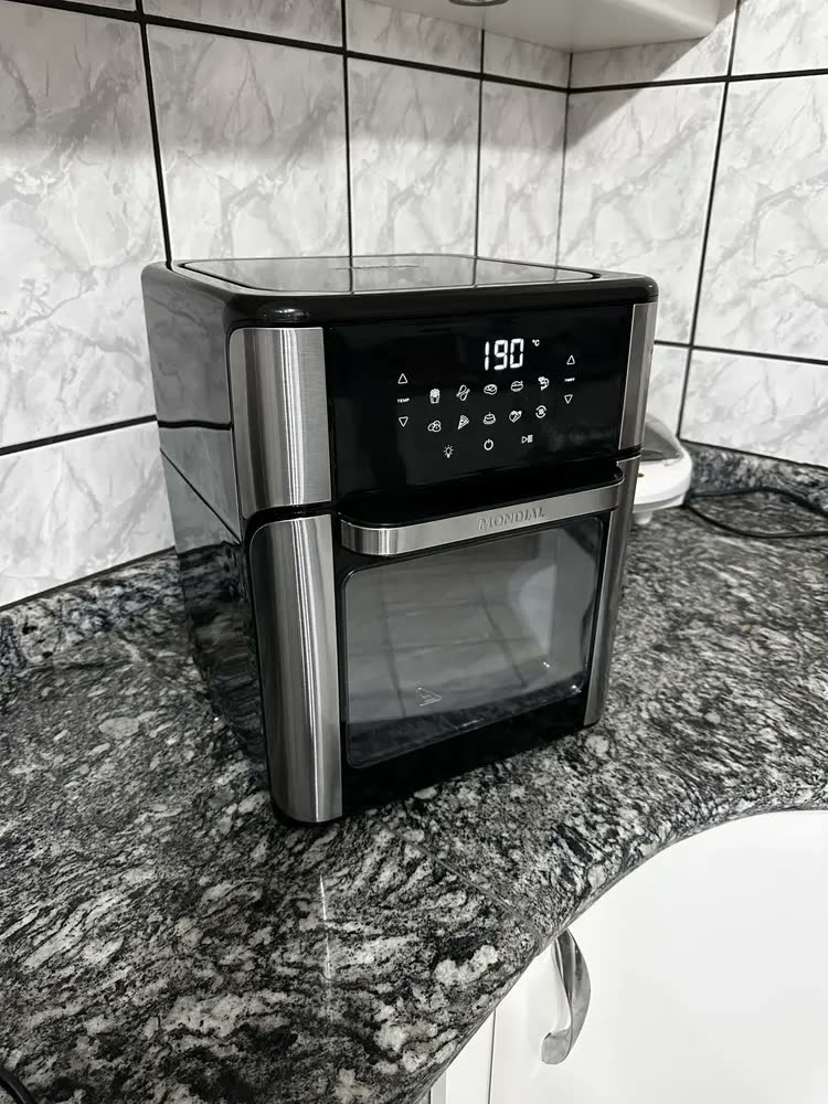 foto de Fritadeira Air Fry Forno Oven 12 Litros Mondial Preto