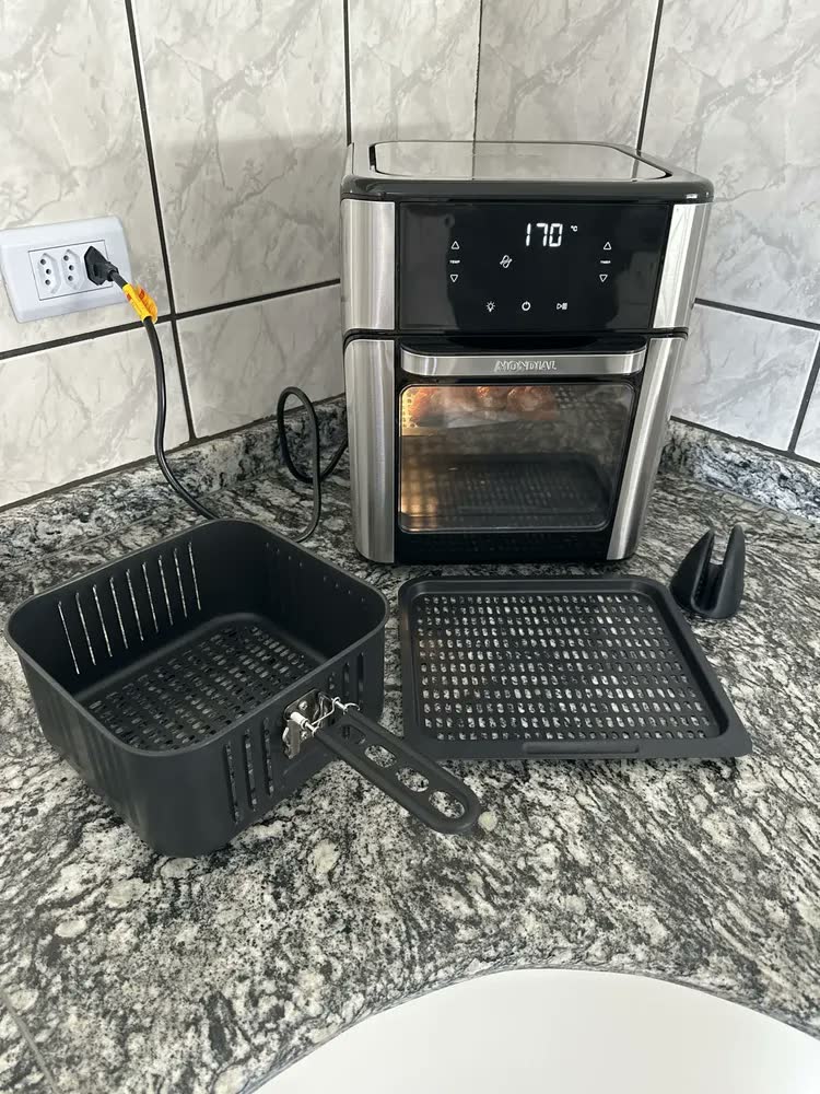 foto de Fritadeira Air Fry Forno Oven 12 Litros Mondial Preto