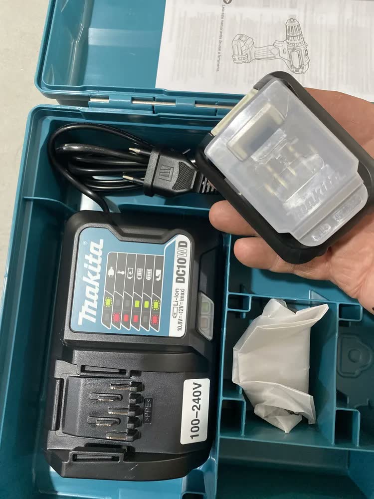 foto de Parafusadeira Furadeira Impacto 2 Bat Makita Hp333dwyx3 Cor Azul