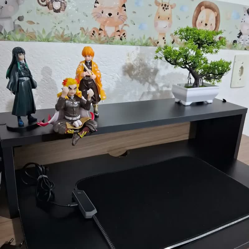 foto de Mini Árvore Bonsai Artificial Pinheiro Japonês 20cm com Vaso Verde Planta Decorativa Realista para Mesa Sala Escritório Estante