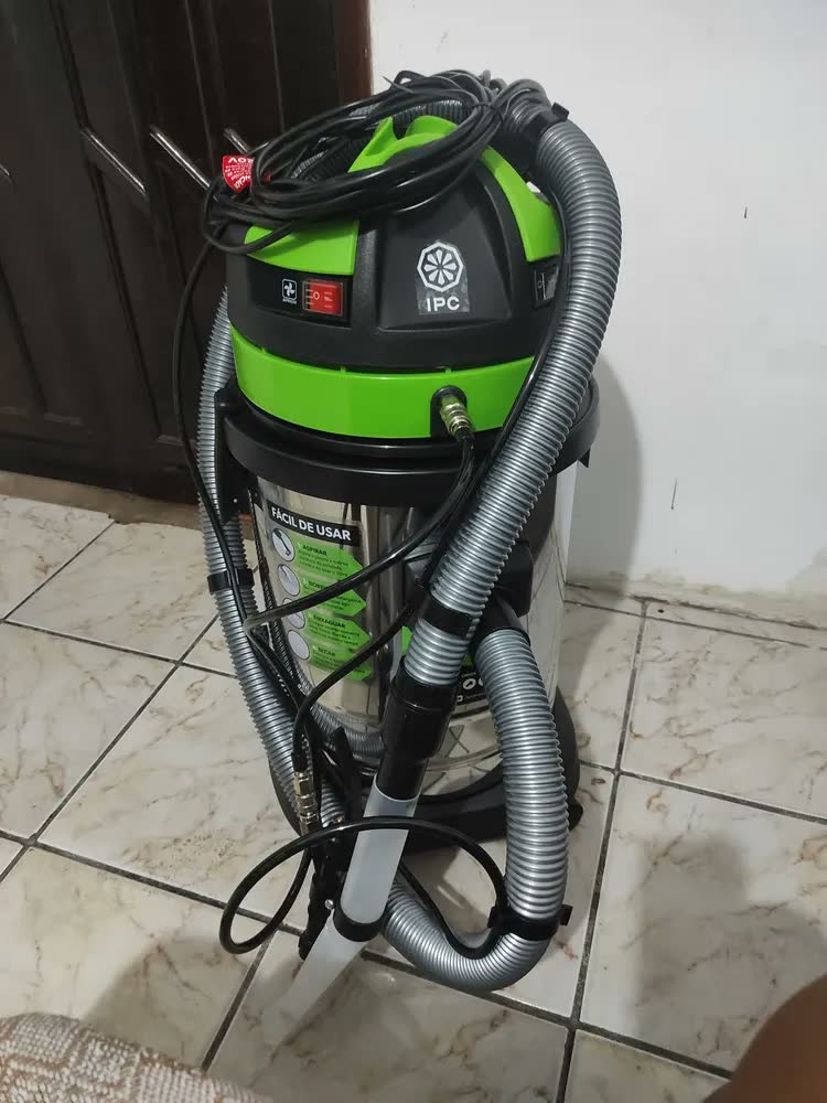 foto de Extratora Aspirador Pó E Líquidos 35l Ea135 Lite Ipc