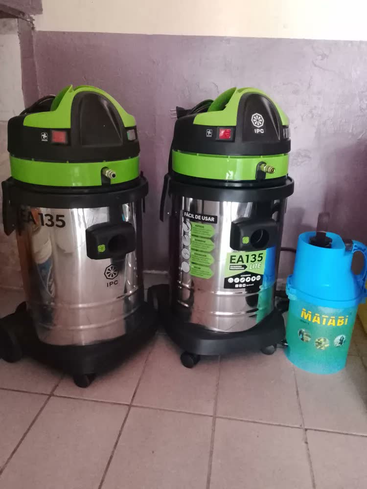 foto de Extratora Aspirador Pó E Líquidos 35l Ea135 Lite Ipc