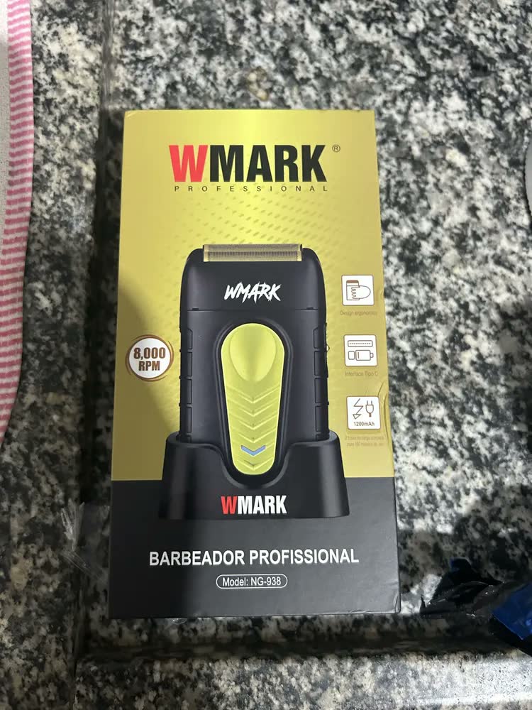 foto de Barbeador Wmark NG938 Preto Sem Fio 2 Cabeças Inox Recarregável