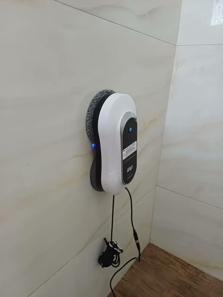 foto de Robô De Limpeza Wap Robot W500 Policleaner