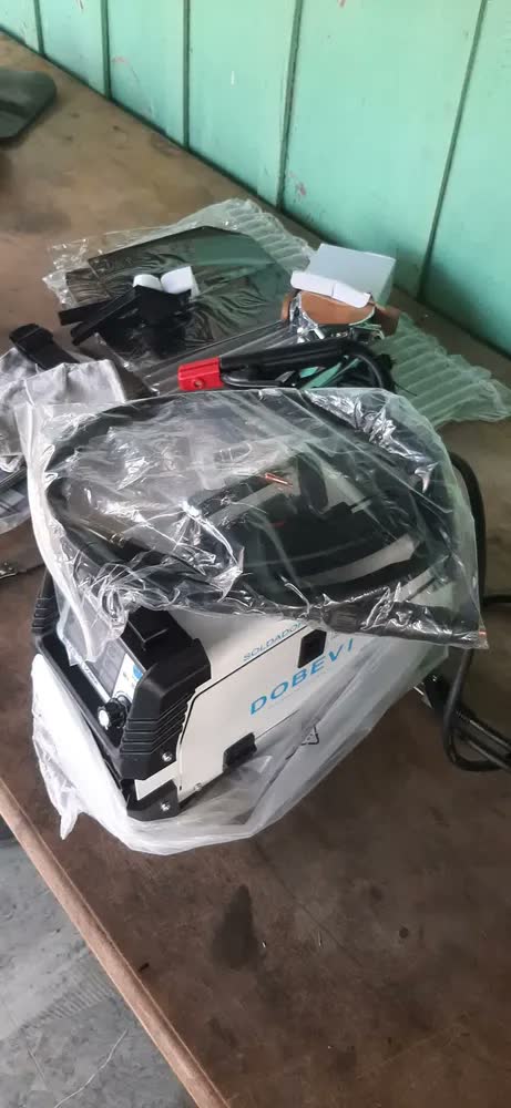 foto de Máquina Solda Inversora 250a Sem Gás 3 Em 1 110v/220v Dobevi