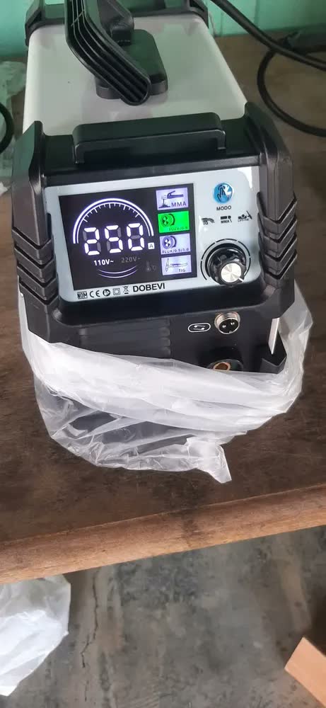 foto de Máquina Solda Inversora 250a Sem Gás 3 Em 1 110v/220v Dobevi