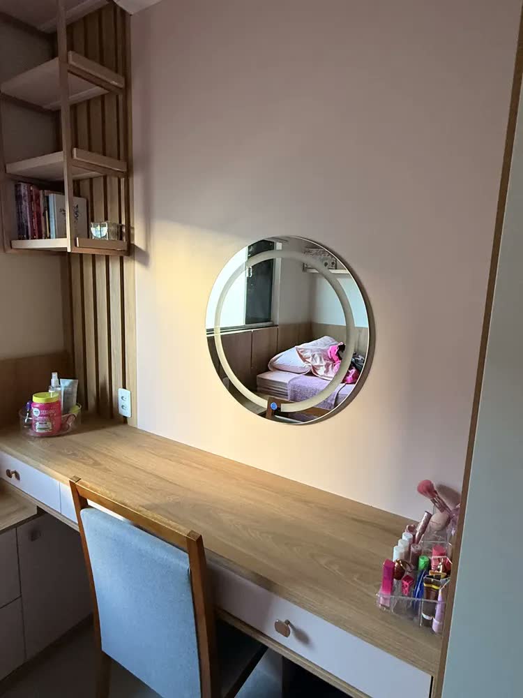 foto de Espelho Redondo 60x60 Jateado Com Luz Led 2 Cores Touch Luxo