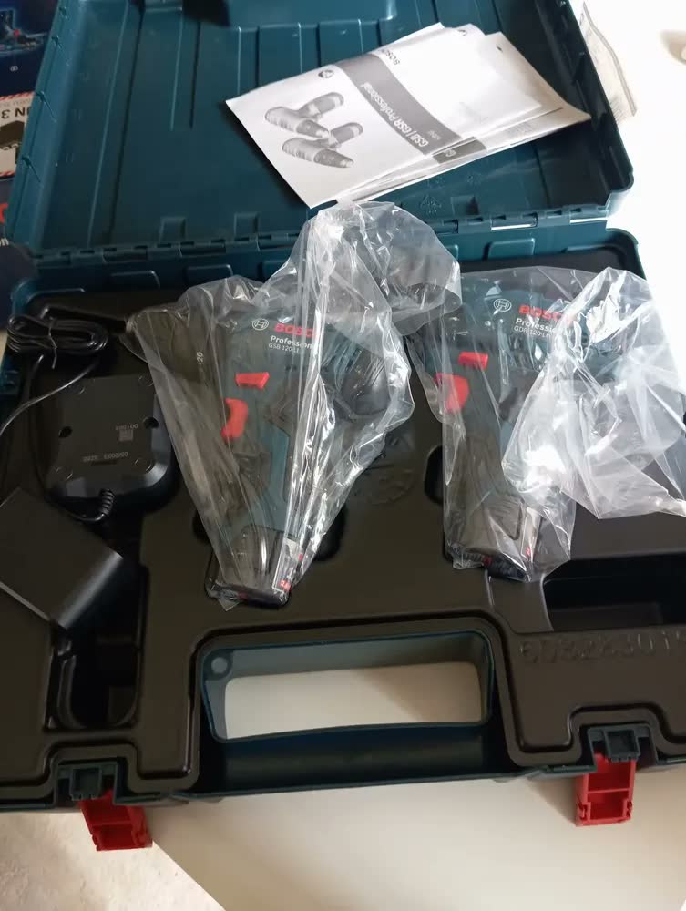 foto de Combo Parafusadeira Furadeira+chave Impacto Bosch