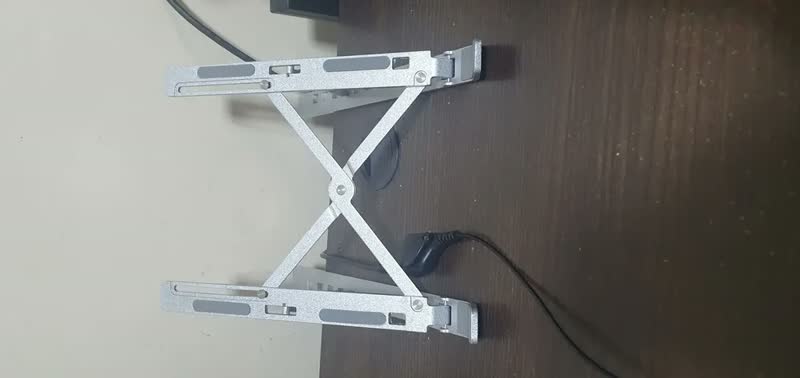 foto de Suporte Ajustável para Notebook de Alumínio, Dobrável com 6 Posições