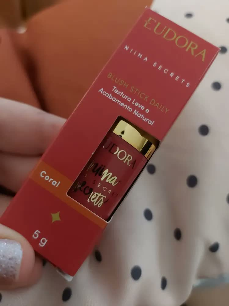 foto de Blush Stick Daily Coral Niina Secrets Eudora 5g