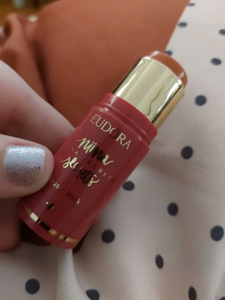 foto de Blush Stick Daily Coral Niina Secrets Eudora 5g