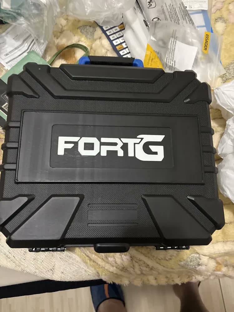 foto de Furadeira Parafusadeira Impacto FortG Pro 20V Bateria 13mm Com Maleta e Acessórios