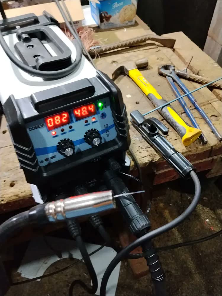 foto de Máquina Solda Inversora Mig+tig+mma 3 Em 1 Dobevi