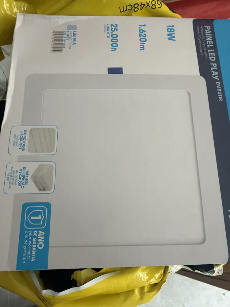 foto de Kit 10 Plafon Led Quadrado de Embutir 18w 6500k Branco Frio Play Blumenau Drive Interno